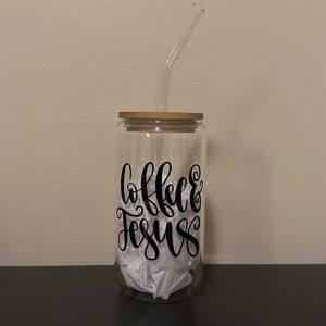 Drinking glass with bamboo lid and glass straw - Coffee and Jesus
